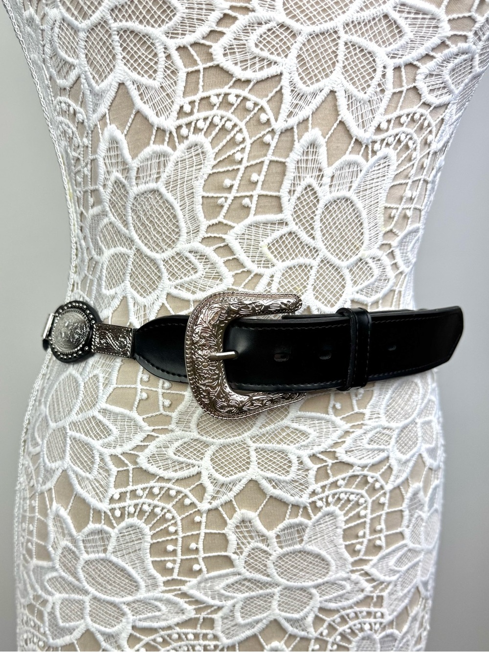 Leather Belt with Silver Plated Western Hardware Size 34” Women’s - Picture 5 of 12